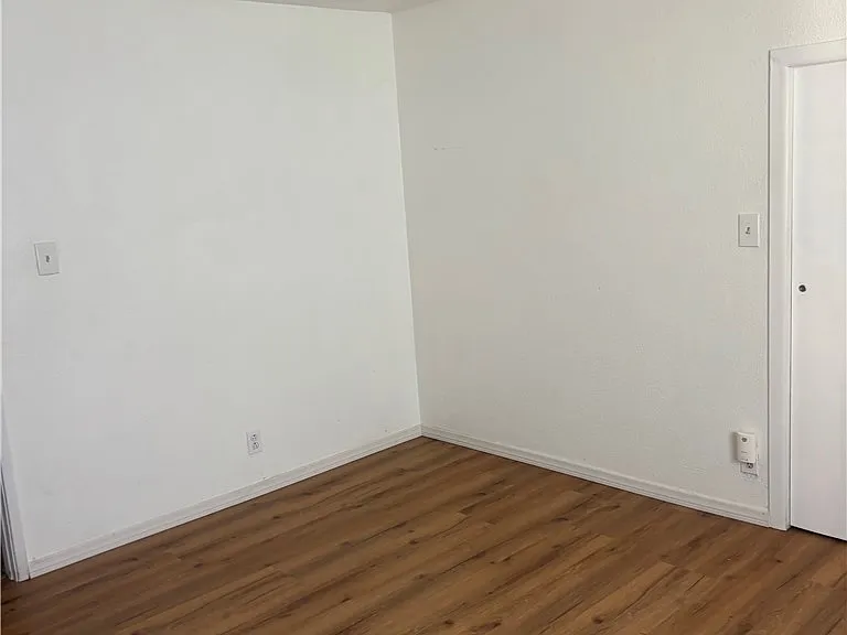 4757 Orange St — Photo 10