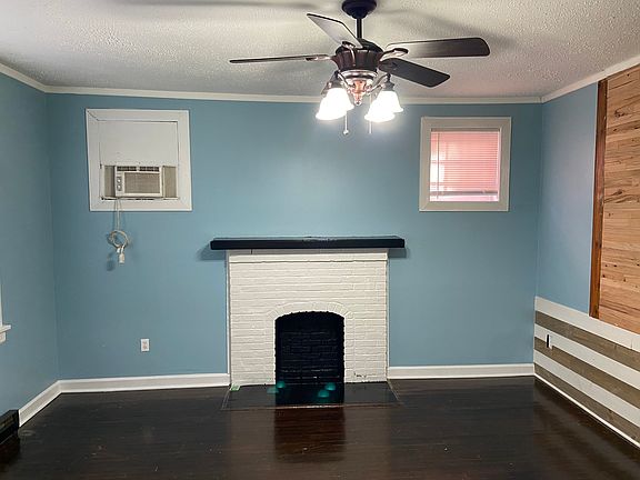 3rd image of 1103 E Brookland Park Blvd