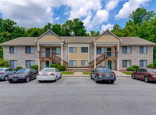 819-2C Belmont Dr, High Point, NC 27263