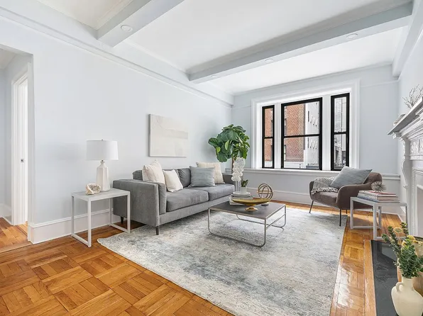 146 E 49th St APT 2B, New York, NY 10017