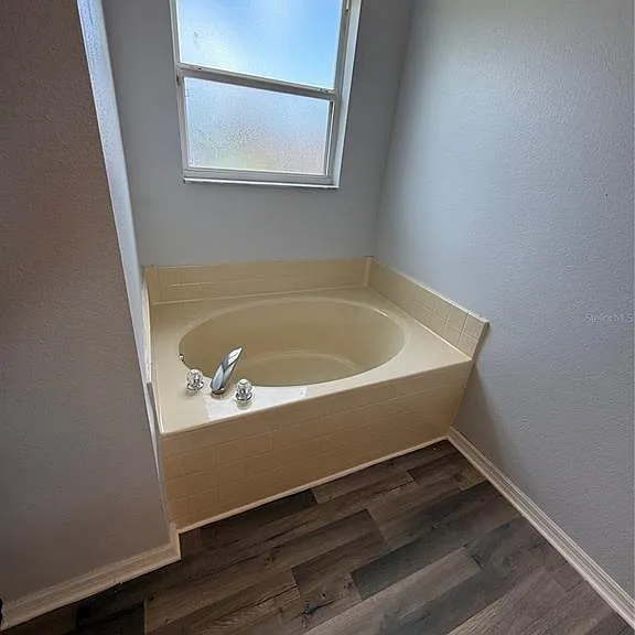 707 Battery Pointe Dr — Photo 31