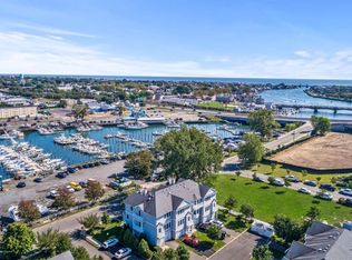 307 Compass Ct, Neptune, NJ 07753