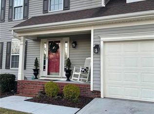 4170 Autumn Cove Dr, Lake Wylie, SC 29710