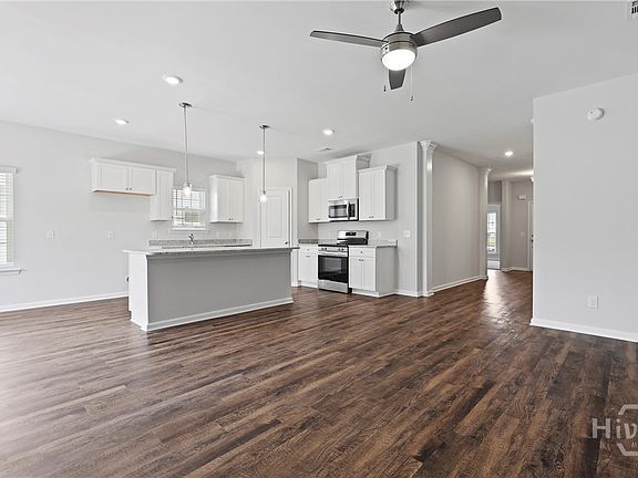 4th image of 157 Whitehaven Road