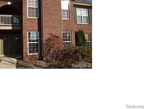 1st image of 28549 Carlton Way Dr #1