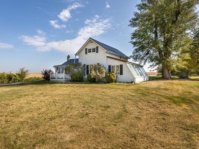 509 Franklin St, Colesburg, IA, 52035