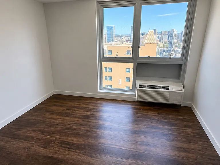 988 Halekauwila St #2903 — Photo 4