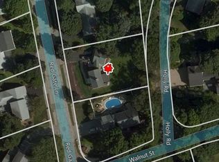 9 Red Gate Ln, Reading, MA 01867