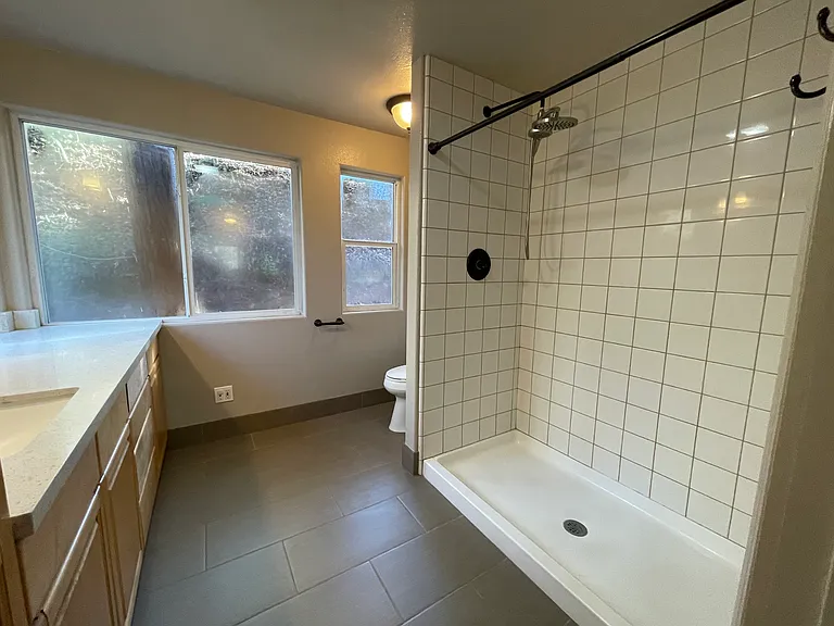 15660 Pozzan Rd #1 — Photo 31