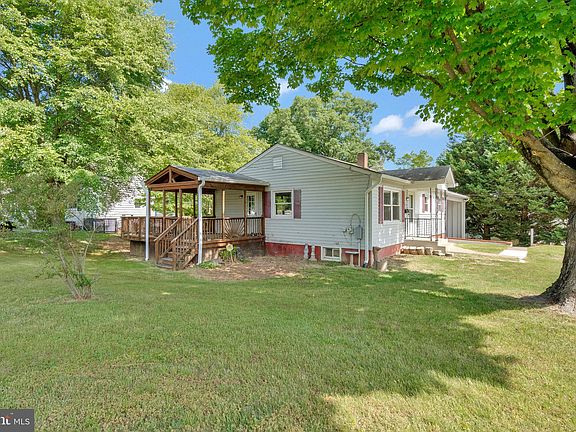 3rd image of 14406 Meridian Dr