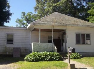 190 Coburn St, Warwick, RI 02889