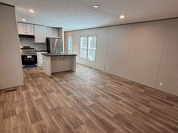 3rd image of 5291 Collins Rd Lot 233