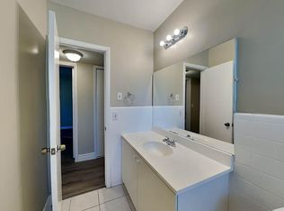 9602 Thanksgiving Dr, Miami, FL 33157