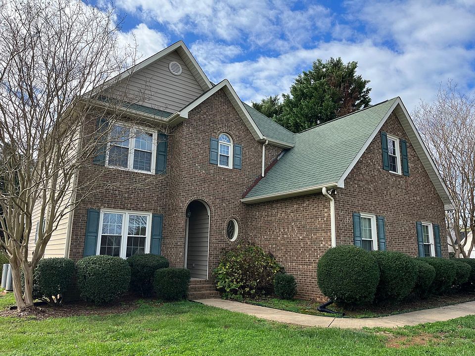 1st image of 100 Southern Pine Dr