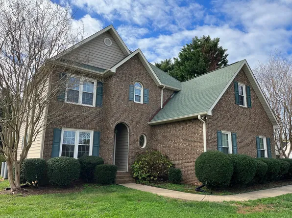 100 Southern Pine Dr, Shelby, NC 28152