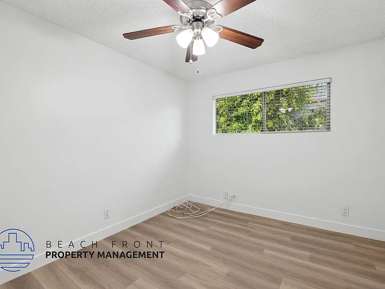 850 N Citrus St. — Photo 14