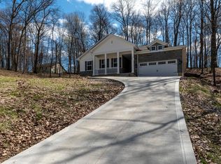 701 Grand View Dr, Howard, OH 43028