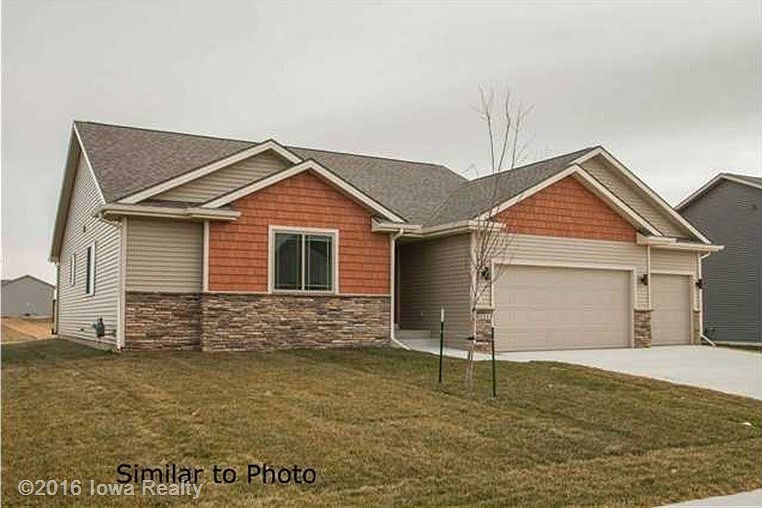 1st image of 605 NE Wilden Dr