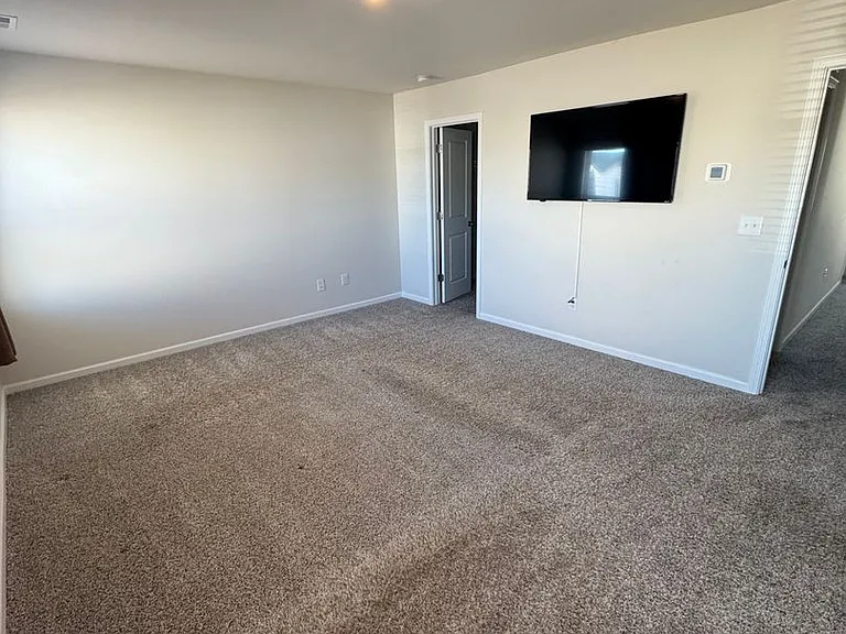 1066 Plumcrest Dr — Photo 13