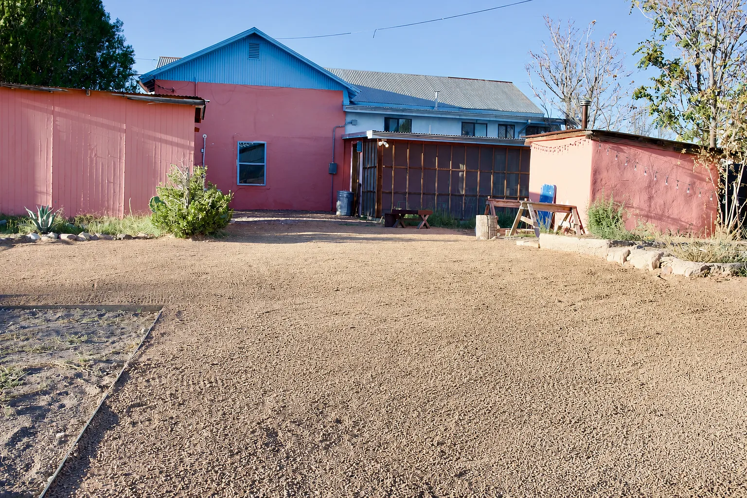 N Nevill St, Marfa — Photo 4