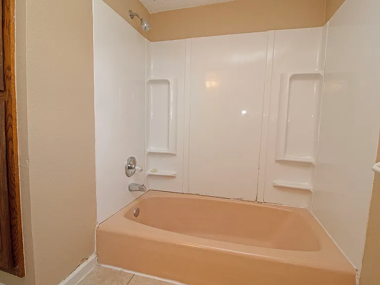 1563 6th Ave N #1 — Photo 21