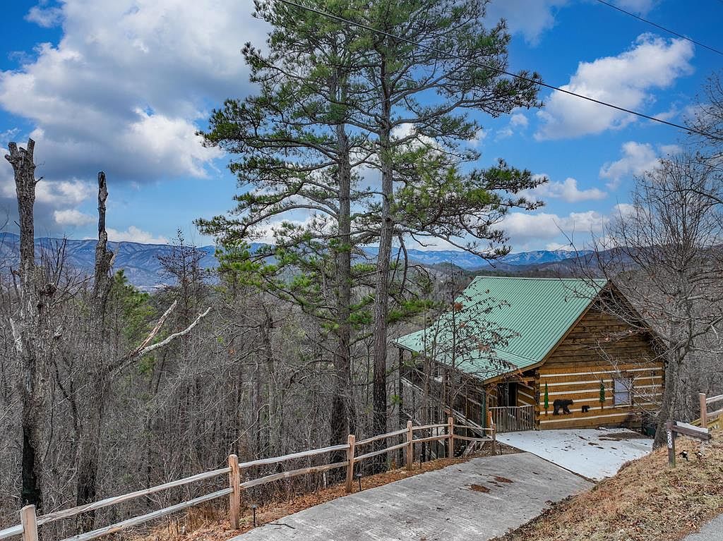 2609 Hatcher Mountain Rd, Sevierville, TN 37862 Zillow