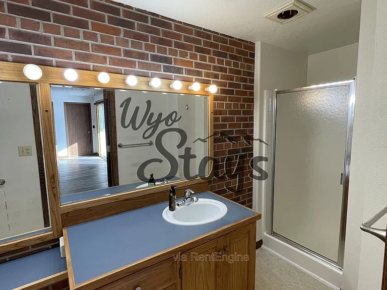 2 Hawk Ln — Photo 25