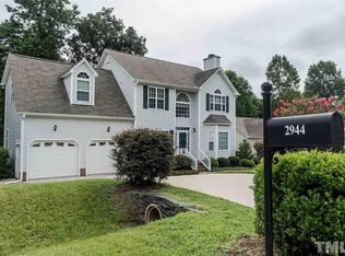 2944 Deep Glen Ct, Raleigh, NC 27603