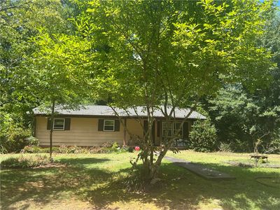 1037 S Greenwich Dr, Walhalla, SC, 29691