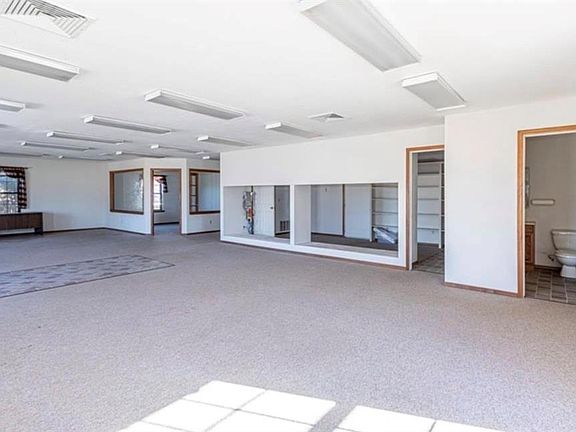 3rd image of 314 N Clarady St