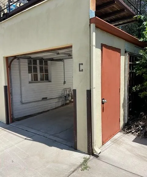 2503 S Sherman St #C — Photo 16