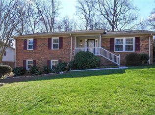 1715 Forest Valley Rd, Greensboro, NC 27410