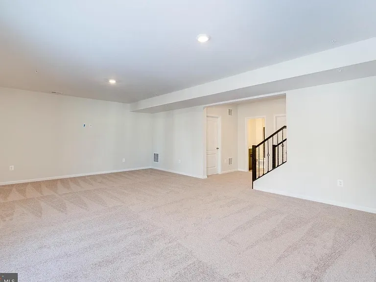 10810 Meridian Hill Way — Photo 25