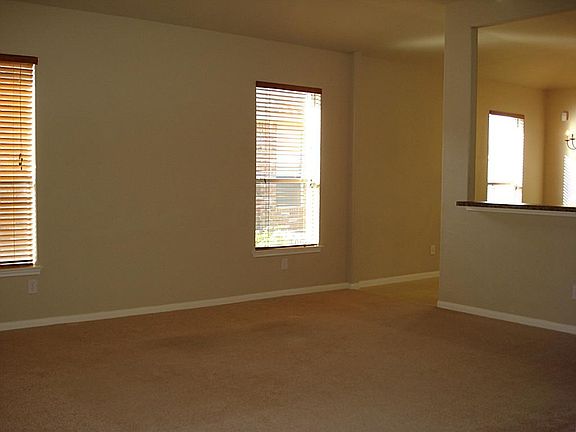 5th image of 21429 Surrey Glen Ct