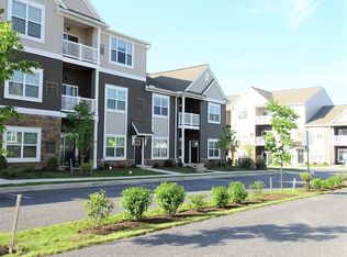 300 Houck Dr APT S, Manheim, PA 17545