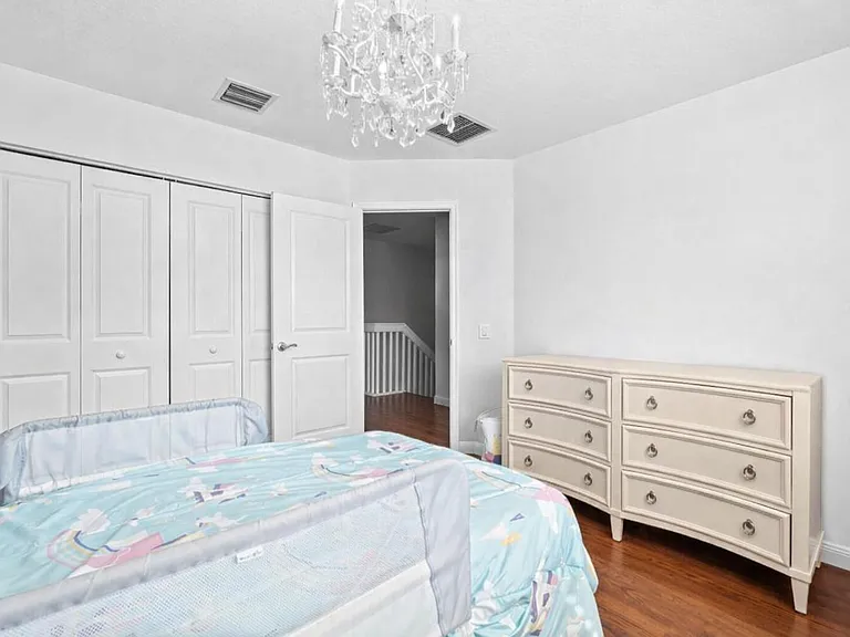 7221 Briella Dr — Photo 33
