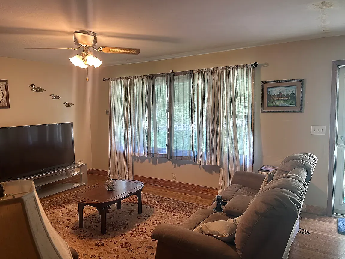 1509 Circle Dr — Photo 4