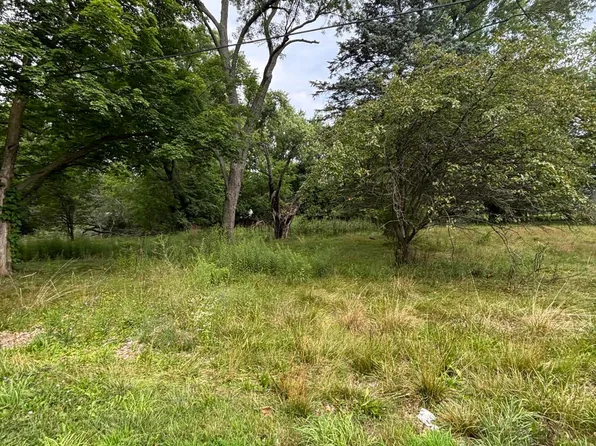 410 W G Ave, Kalamazoo, MI 49004