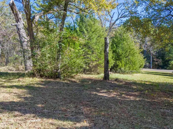 17965 Windsong Ln, Flint, TX 75762