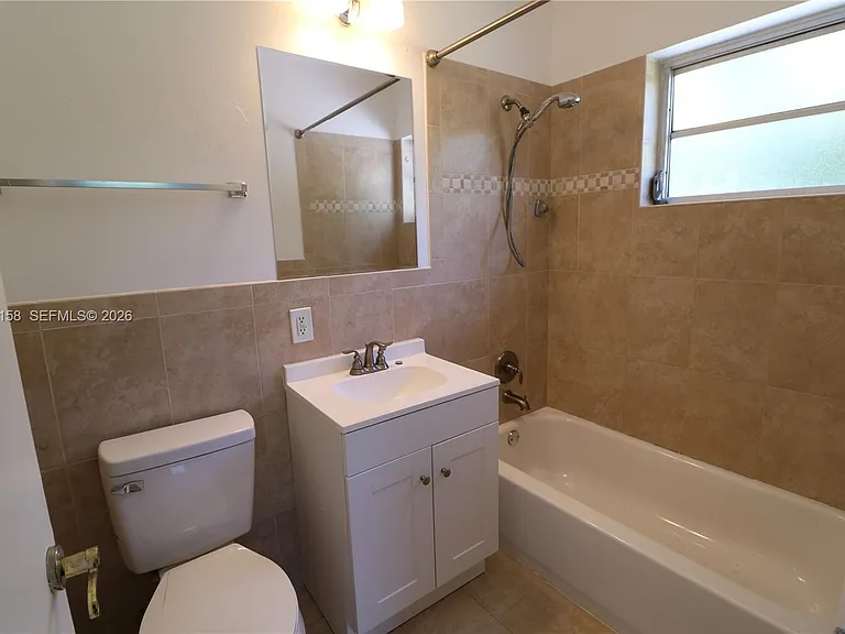 8025 SW 62nd Pl — Photo 16