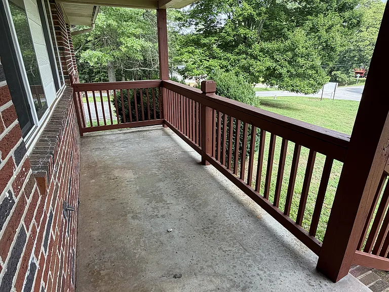 2506 Dana Dr — Photo 17