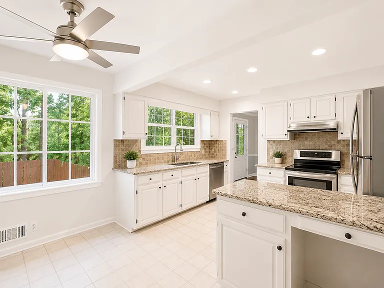 Kitchen with Breakfast Area and built in desk