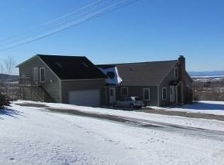 82 Fairfield Hill Rd, Saint Albans, VT 05478