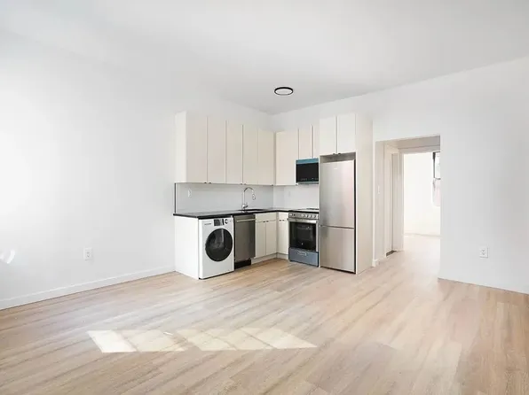 151 East 30th Street 3S image 1 of 6