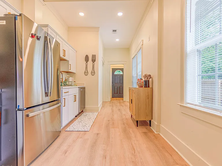 1063 Fleece St — Photo 16