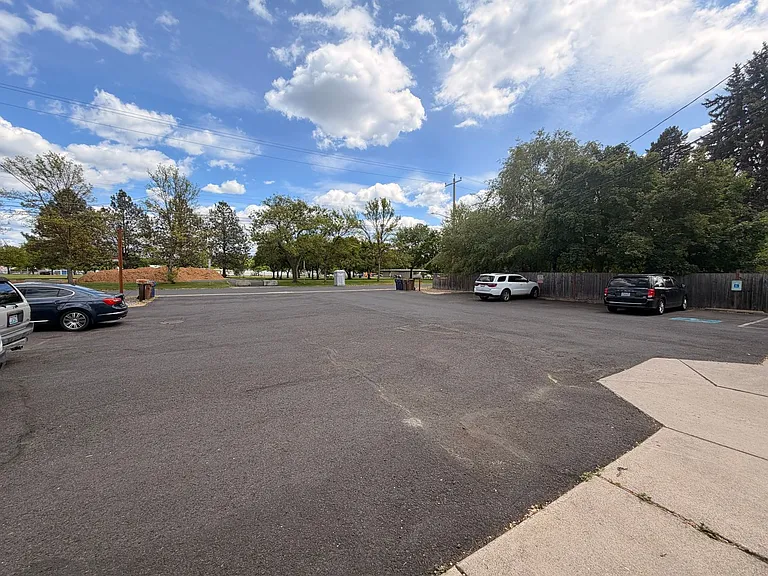 6105 North Regal Street — Photo 14