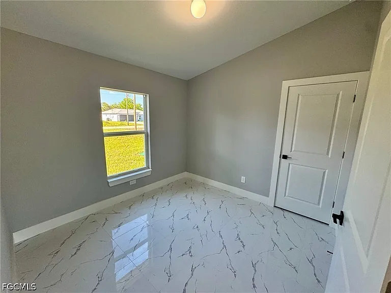 719 Ledge St — Photo 5