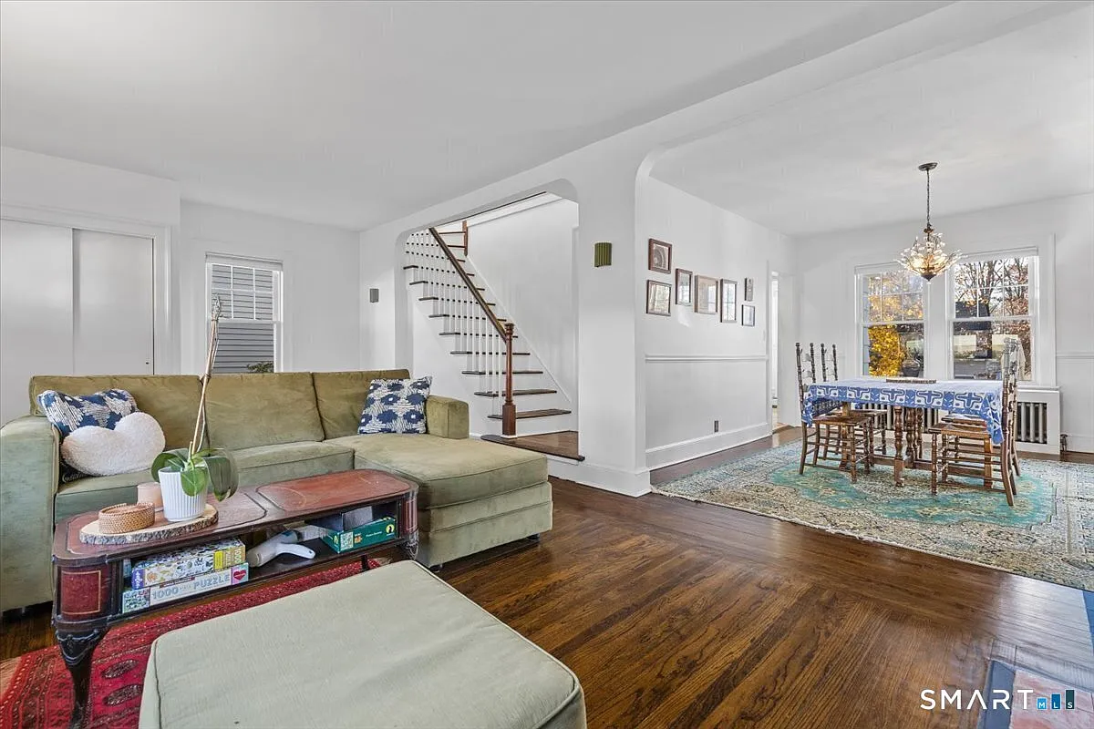 3 bed, 1.5 bath, 1468 sqft, $2,750 — Photo 3