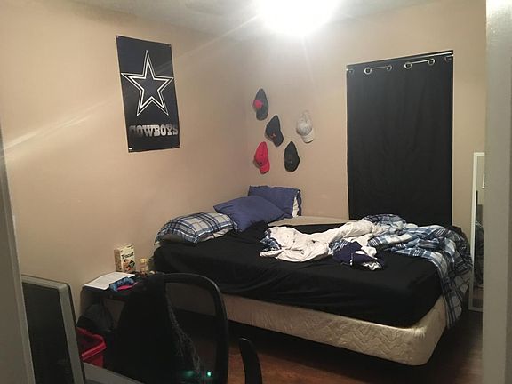 1st bedroom