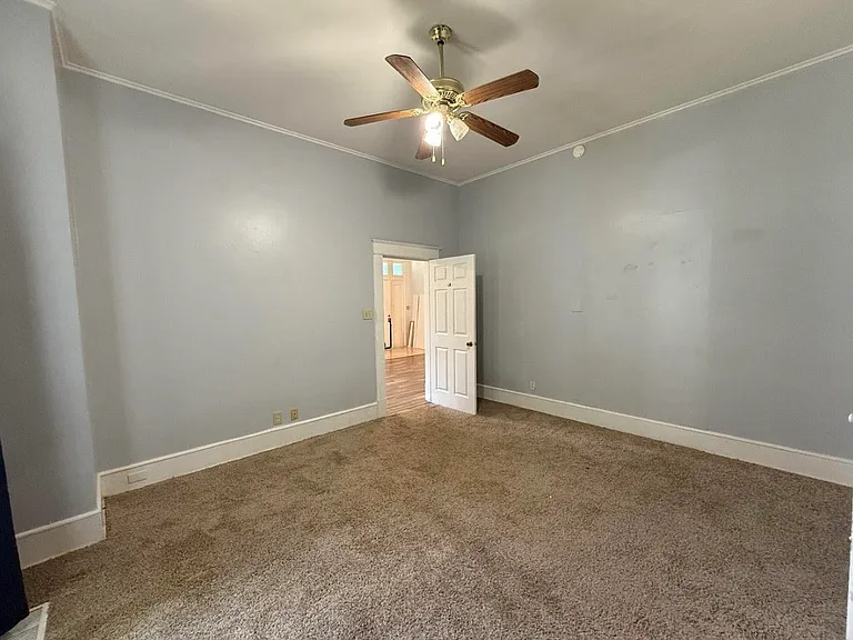 1528 Magnolia Ave — Photo 7